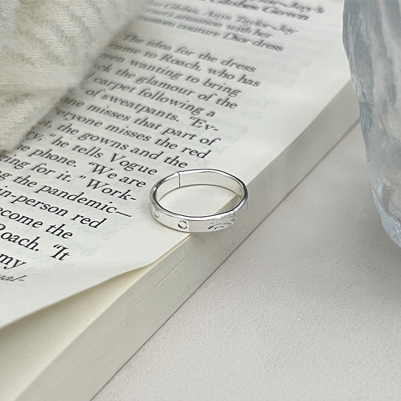 Original, niche, high-end and exquisite ring design, fashionable, individual, trendy, internet-famous high-end light luxury ring for girls Application Scenario