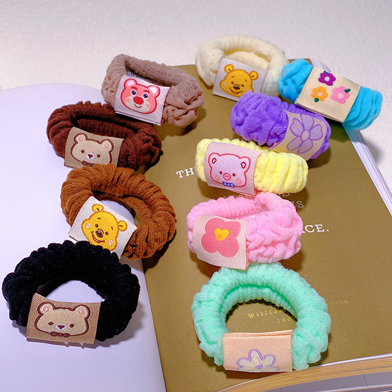 Children's hair tie, hair band, cartoon bear, no hair damage, high-elasticity rubber band, simple ponytail tie, hair tie, hair accessory Application Scenario