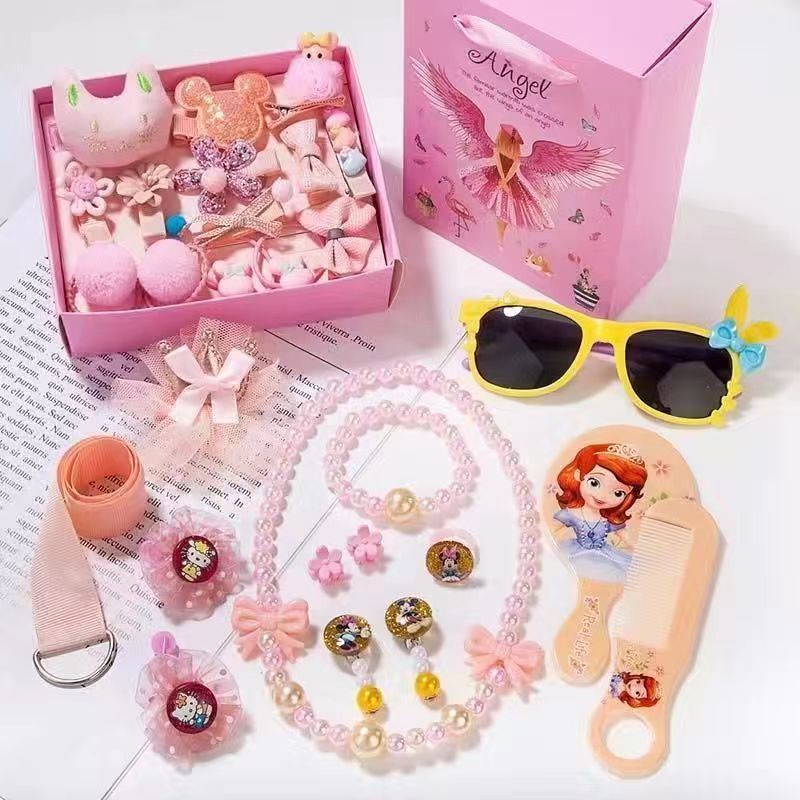 Customized children's hair accessory gift box set, girls' headwear, Korean princess hair tie, super cute and ethereal hair tie, girls' hair clips Application Scenario