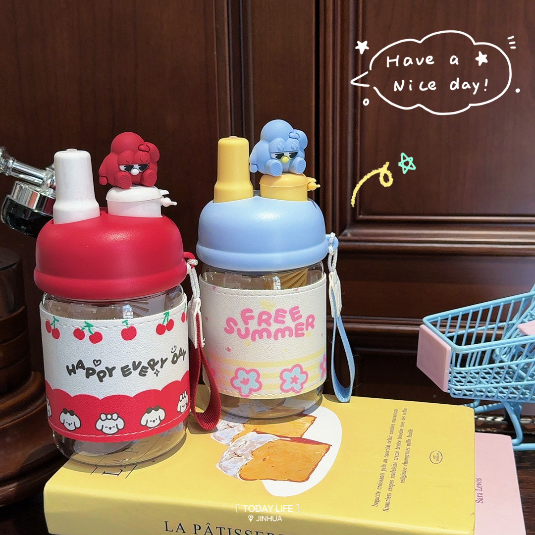 The new high-appeal straw cup cartoon comes with a tea strainer, plastic cup, exquisite gift cup, plush leather case and water cup Specification drawing