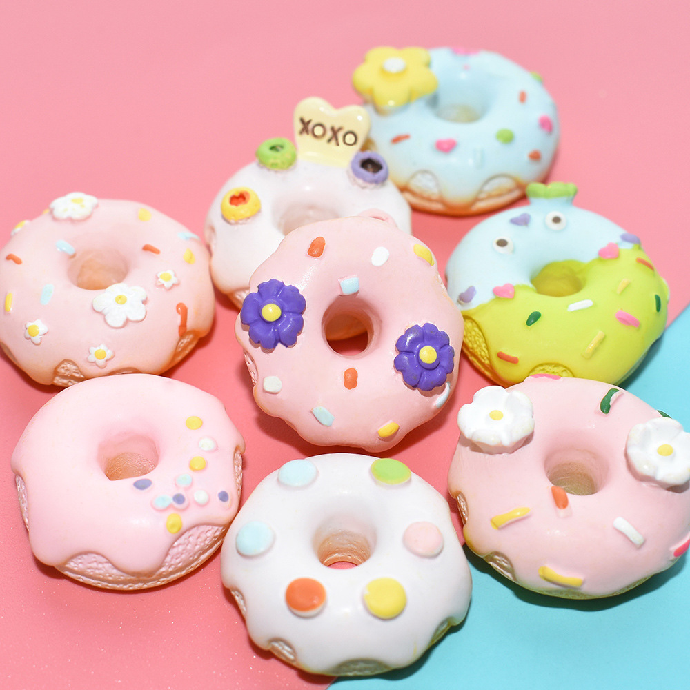 Miniature food toy diy accessories, sweet and cute doughnuts, resin accessories, hair accessories, headwear and earrings, accessories materials full figure