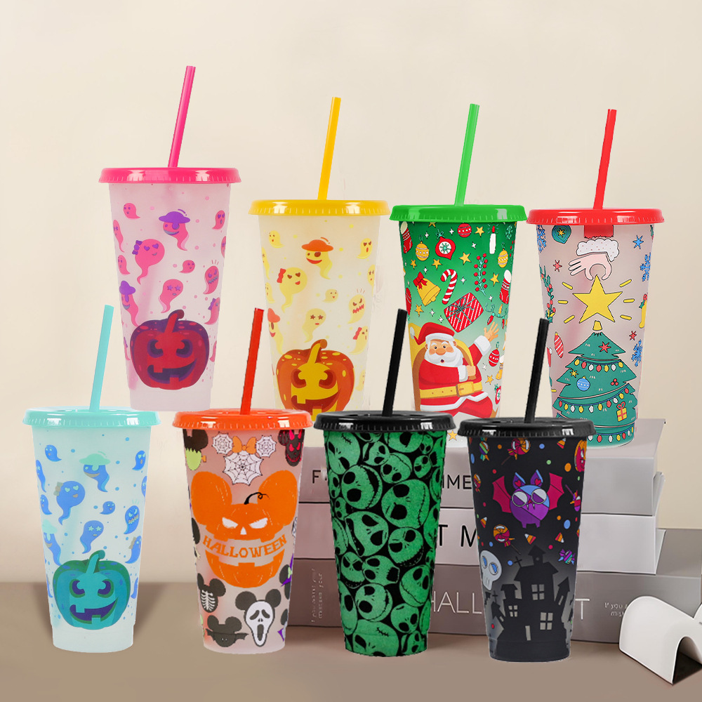 The new 710ml plastic cup with a high appearance level in 2025 changes color when exposed to cold for Halloween. The single-layer temperature-sensitive coffee straw changes color details Picture