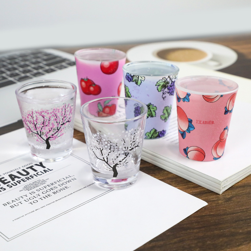 Yuan Tou Factory glass small wine glass 2oz color-changing cup upon cooling creative design Cherry blossom small wine glass cross-border stock Specification drawing