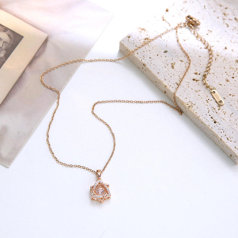 Korean 18k rose gold dynamic six-pointed star necklace, a female personality Internet celebrity bestseller, collarbone chain titanium steel jewelry pendant Specification drawing