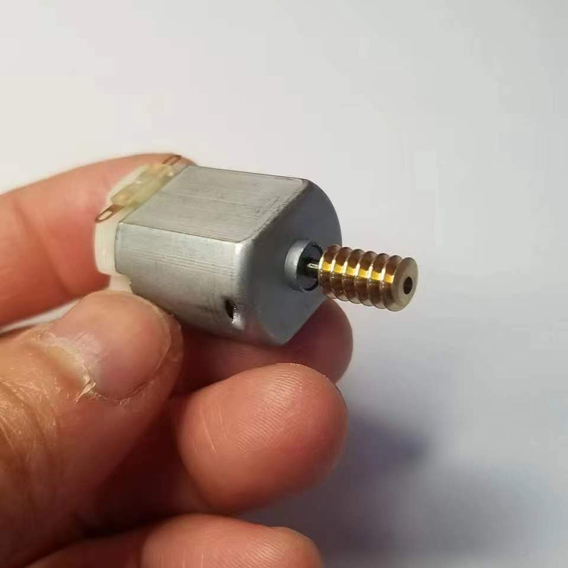 0.5 module copper worm gear 6*10*2mm hole helical tooth metal transmission gear worm gear with gear hobbing Application Scenario