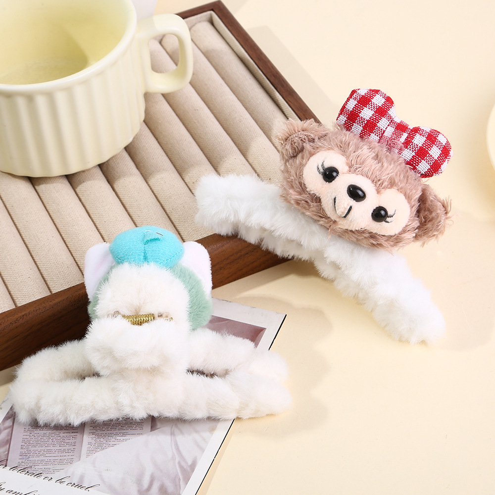 Autumn and winter Stardew hair band, plush rabbit ear headband, sweet girl, cute little rabbit face wash hair pressing accessory Application Scenario