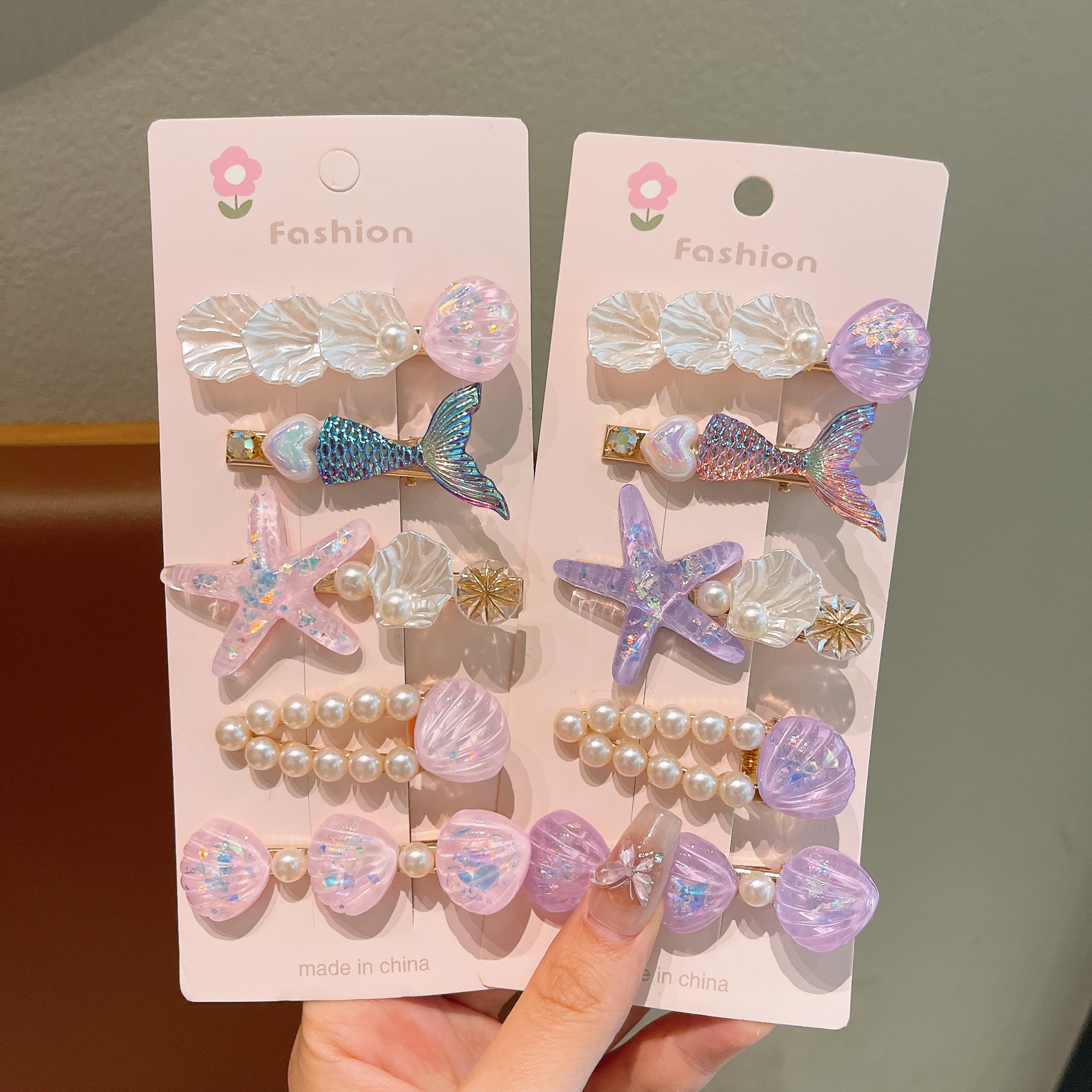 Cute fishtail hair clips for children, side bangs clips for girls, little girl mermaid princess hair clips, headwear clips Application Scenario