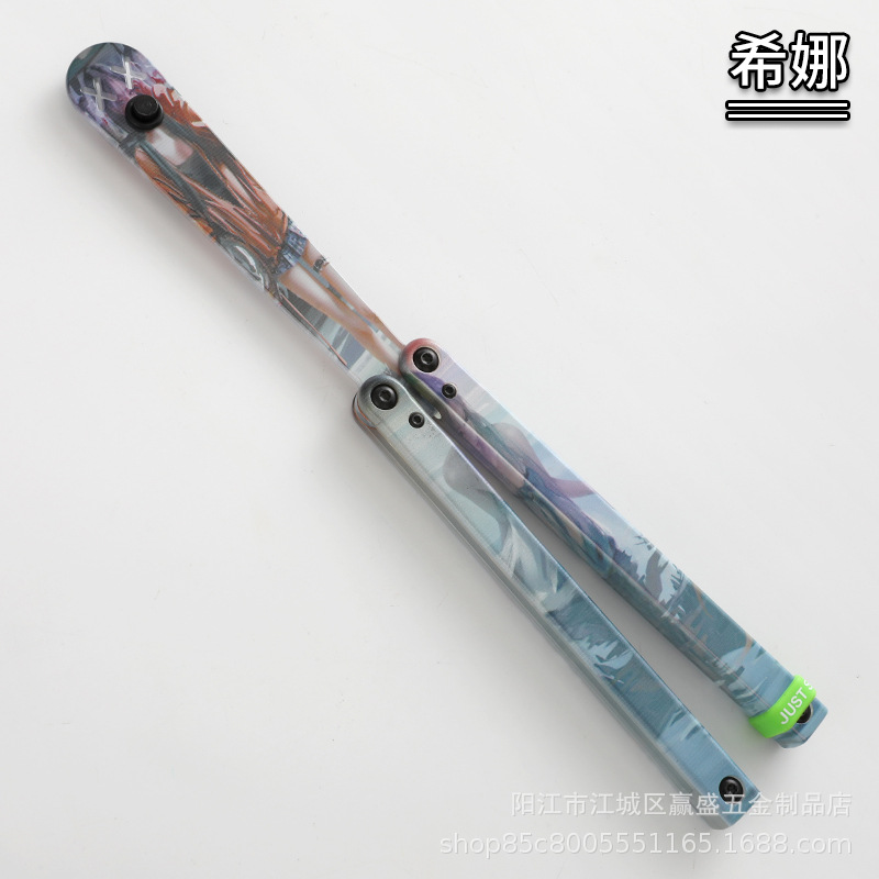 Halloween butterfly knife gift, Yapi Workshop, swinging knife, fancy plastic knife training, folding knife squid, safe and transparent undefined