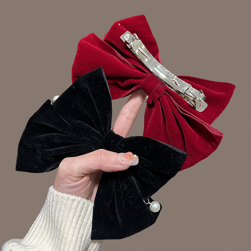 Autumn and winter versatile spring clips, double-layer large bow hair clips, straight clips, back hairpins, ponytail clips, headwear Application Scenario