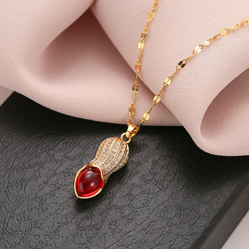 Red crystal zircon peanut necklace for attracting wealth, 18k titanium steel plated with gold, luxurious diamond-encrusted collarbone chain accessory Application Scenario
