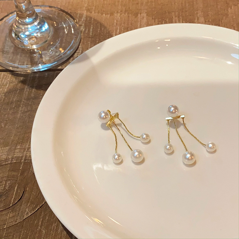 High-end tassel pearl earrings, women's light luxury and fashionable style, long earrings, niche and unique, versatile earrings wholesale Specification drawing