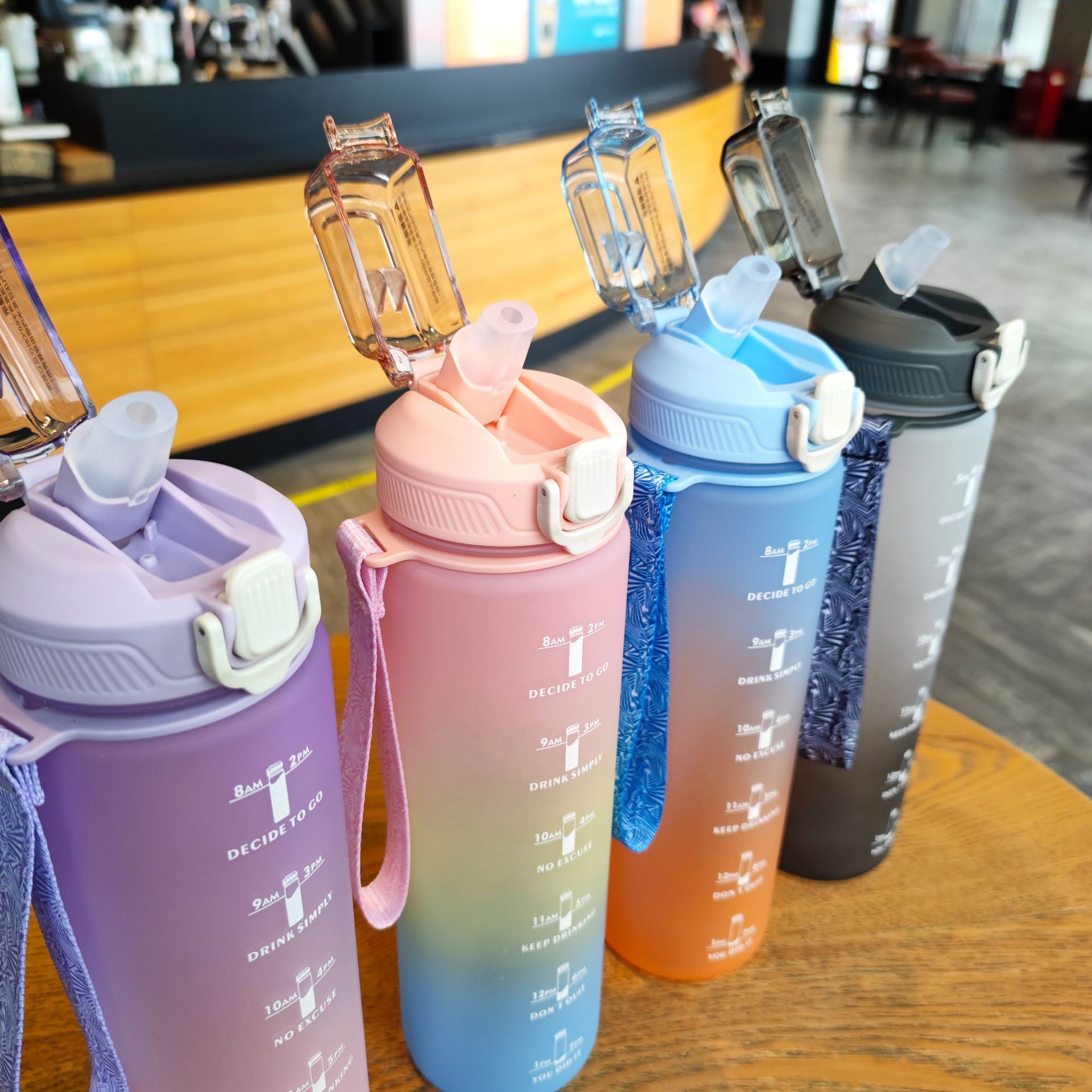Gradient plastic duckbill shaped straw sports water bottle, portable rope, one-click bouncing water cup, Amazon foreign trade full figure