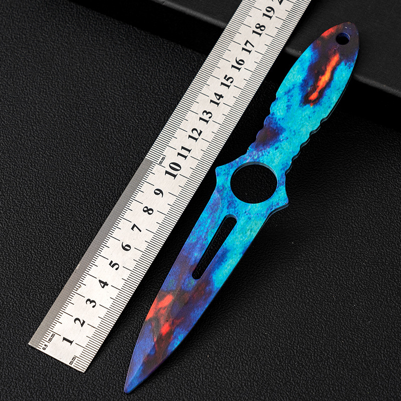 Factory direct sales of CSGO Skull Knife stainless steel metal training and viewing knife portable model, hands-off knife without cutting edge Application Scenario