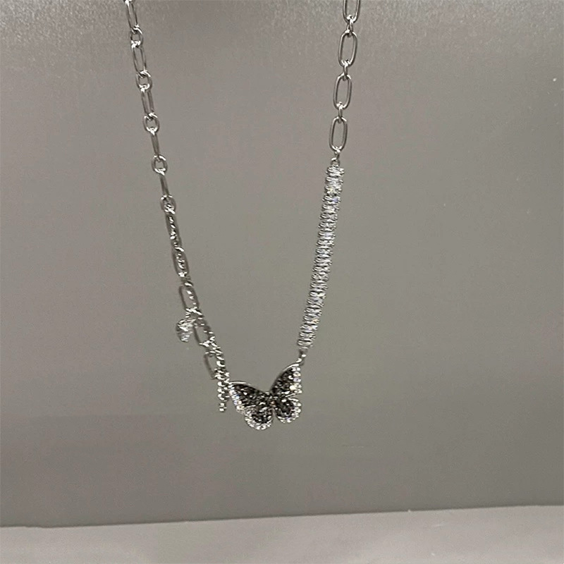 New cross-border black zircon butterfly necklace for women, summer collarbone chain, New Year's necklaces, with a unique and high-end feel Specification drawing