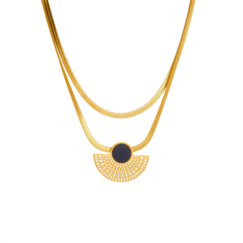 A cross-border fashion retro gold-plated blade chain double-layer stacked fan-shaped stainless steel pendant accessory necklace from Europe and America Item Picture