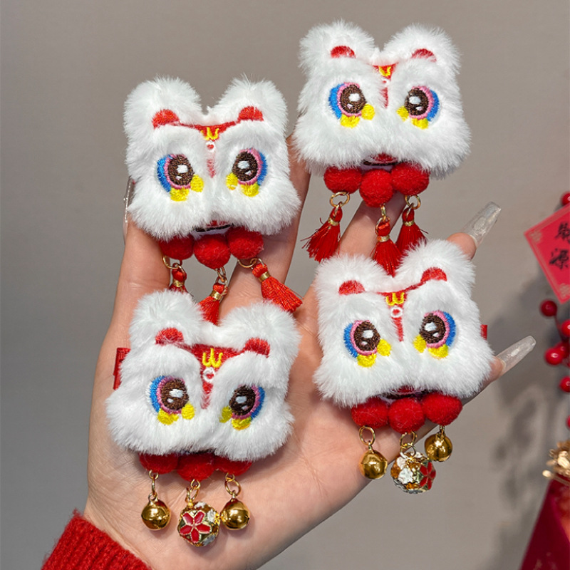 2024 New Year Lion Dance bell tassel Hair clip, Children's Spring Festival hair clip, cute broken hair duckbill clip, festive headwear Specification drawing