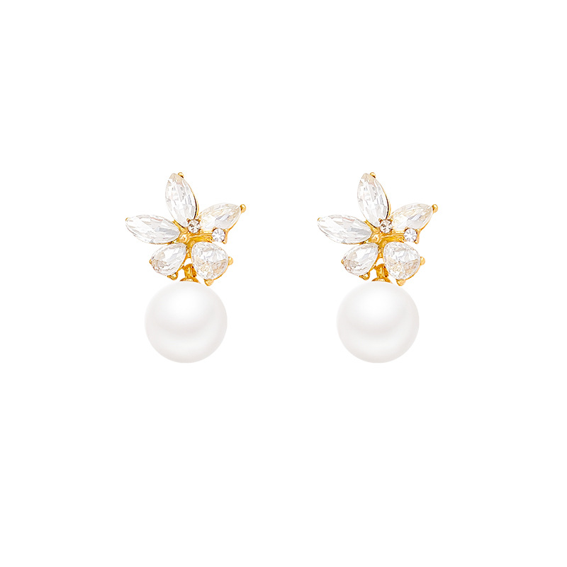 Gentle French style, sweet stud earrings, exquisite zircon flower pearl earrings, versatile style, the same as the trendy earrings Item Picture