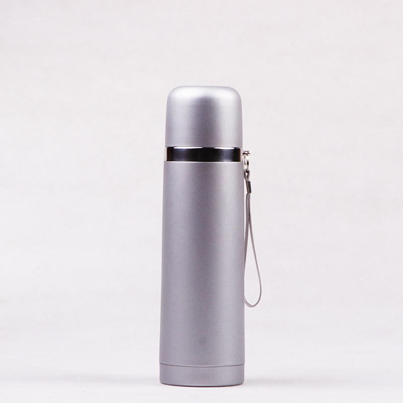 Factory direct sales of bullet-shaped insulated cups, outdoor portable vacuum insulated water cups with straps, creative advertising gift cups Specification drawing