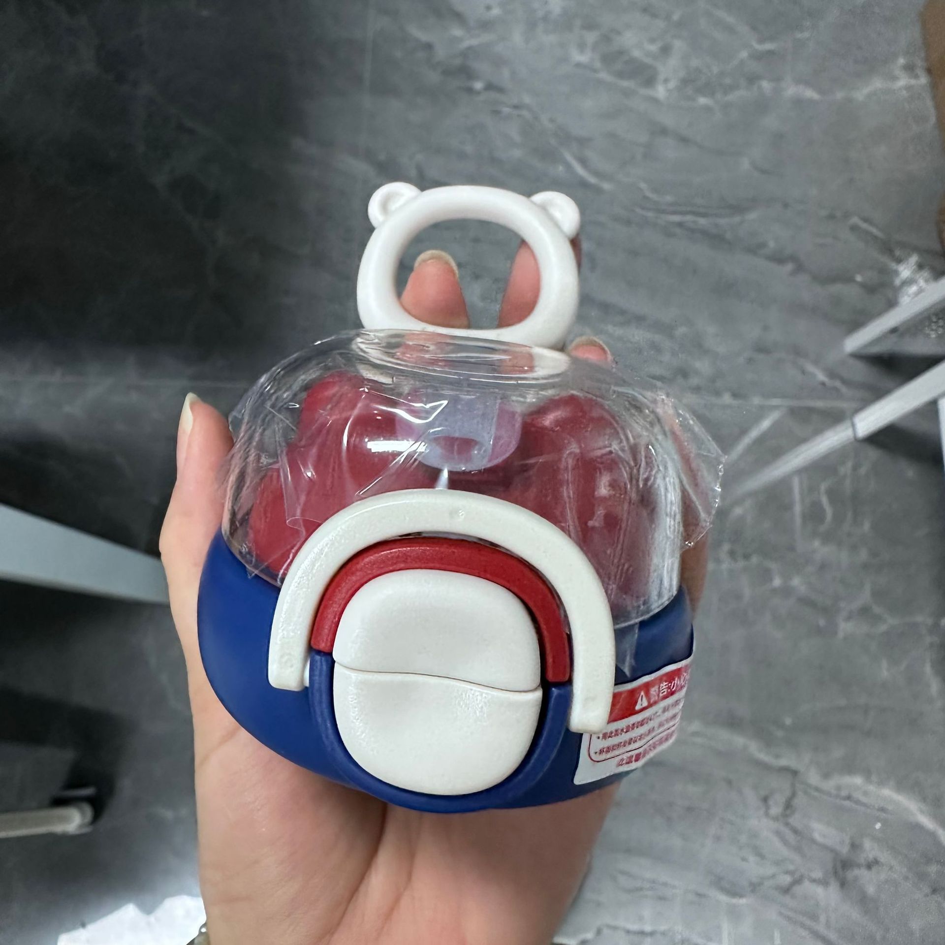 Xiaocha Diary original accessories Astronaut Shake Bear Coffee Cup, Nan Gu Thermos Cup lid portable Application Scenario