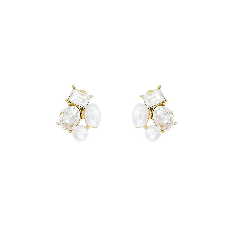 French-style irregular pearl stud earrings for women, with a unique and elegant, light luxury style, are exquisite and best-selling earrings Item Picture