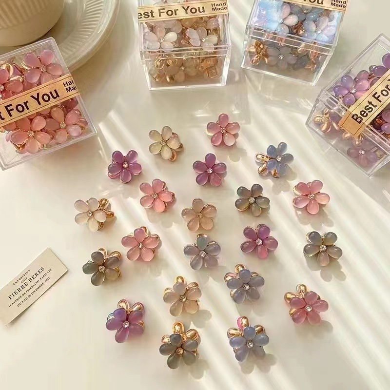 Flower alloy small gripper, five-petal flower hair gripper, women's braided hair, broken hair, bangs gripper, edge gripper, hair accessory, headwear wholesale for women full figure