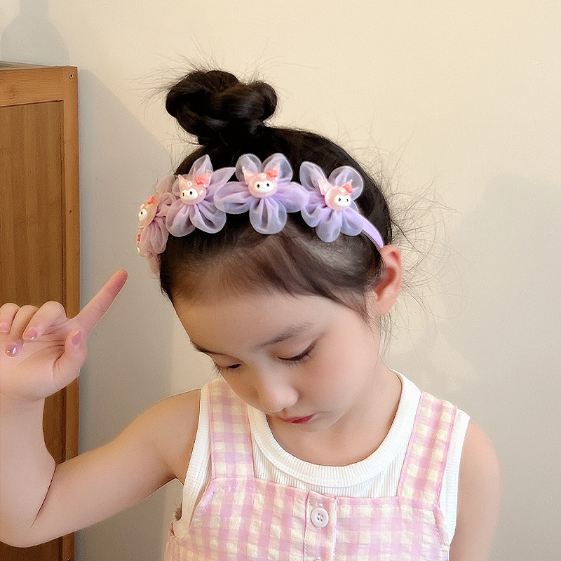 The Kuromi series of children's hair bands have teeth that are anti-slip and won't damage the hair. They are headbands for little girls to organize broken hair clips and headwear Specification drawing