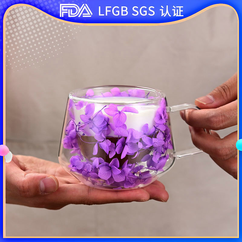Cross-border new product, popular double-layered glass cup with real flowers, high appearance level, souvenir coffee cup, high borosilicate simple cup full figure