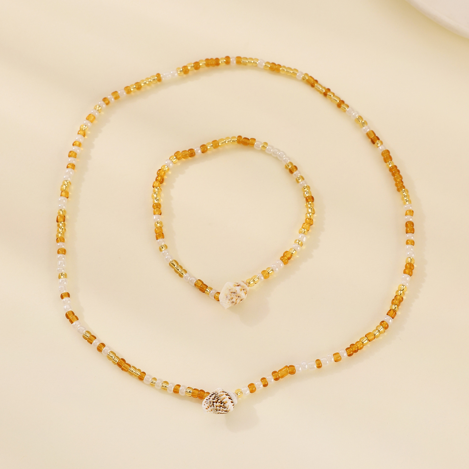 A two-piece set of handcrafted beaded shell and conch necklace and bracelet with a European and American ocean vacation style, Bohemian necklace for women Specification drawing