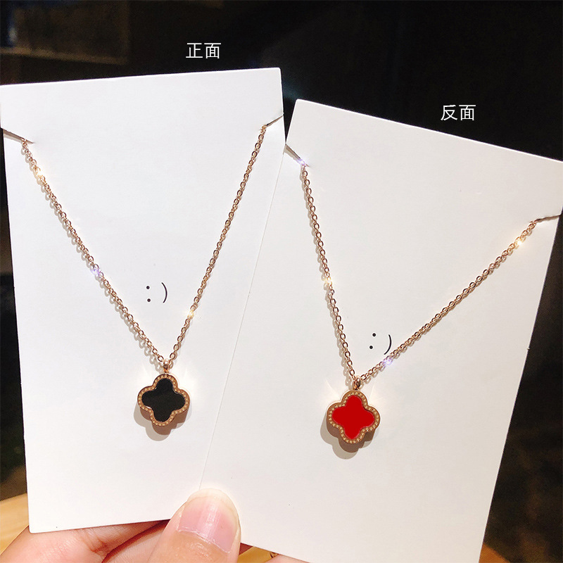 Titanium steel double-sided simple four-leaf clover necklace, women's Instagram trendy classic shell pendant, Internet bestseller, non-fading accessory details Picture