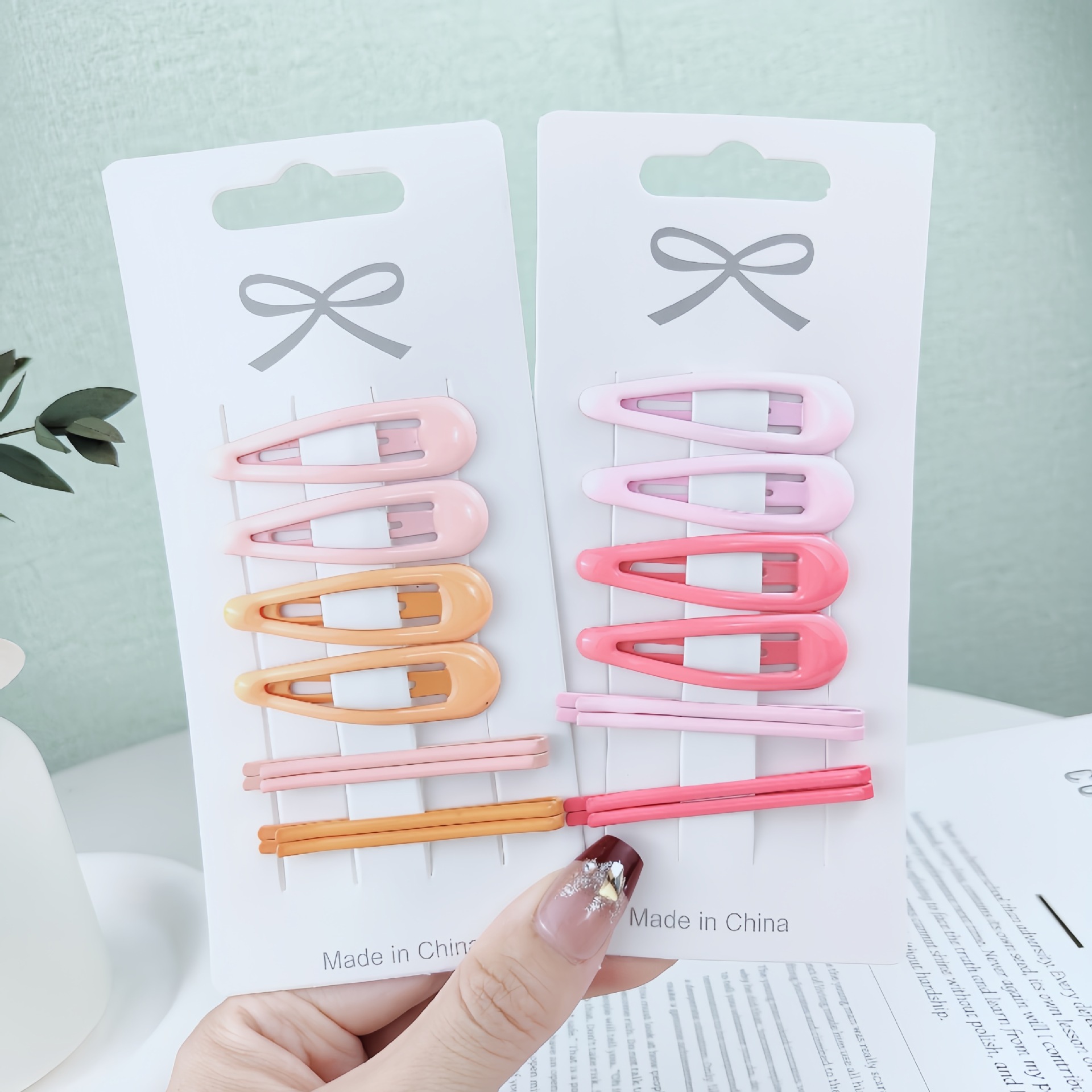 Gradient color hair clip set ~ins simple BB clip, sweet and cute side straight clip, children's hair clip at the back of the head Item Picture