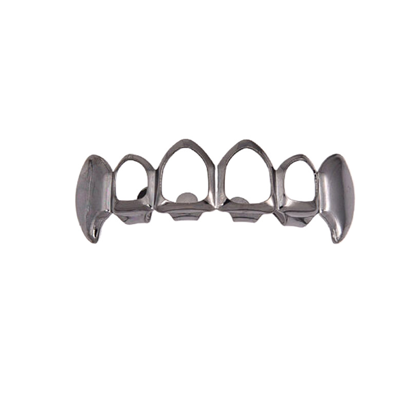 The popular Hiphop 18K four-hollowed-out tiger teeth braces with gold-plated smooth surface for men are in the European and American style Application Scenario