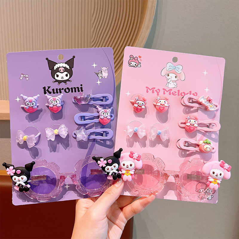 Children's cartoon Kulomi hair clip set, headwear, sweet girl hair clip, bangs, broken hair clip, crown hair band, hair accessory Application Scenario