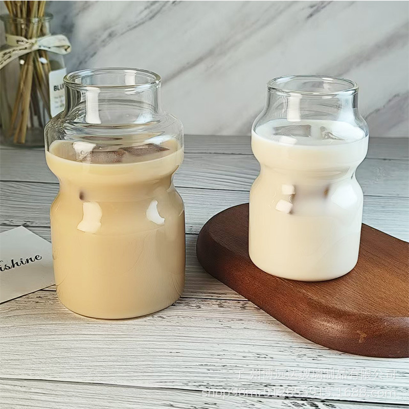 Creative ins lactic acid bacteria glass cup, high borosilicate milk juice drink cup, milk tea drink cup, iced Americano coffee cup Application Scenario