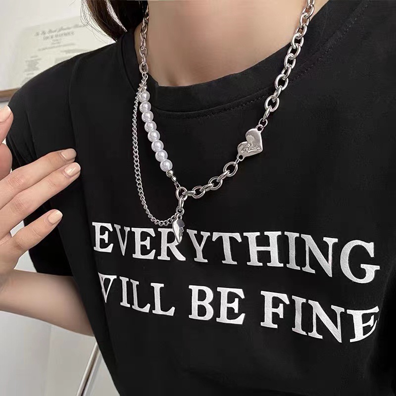 Spicy girl style heart-shaped pearl necklace, women's Instagram hip-hop niche design sense collarbone chain hoodie accessory Specification drawing