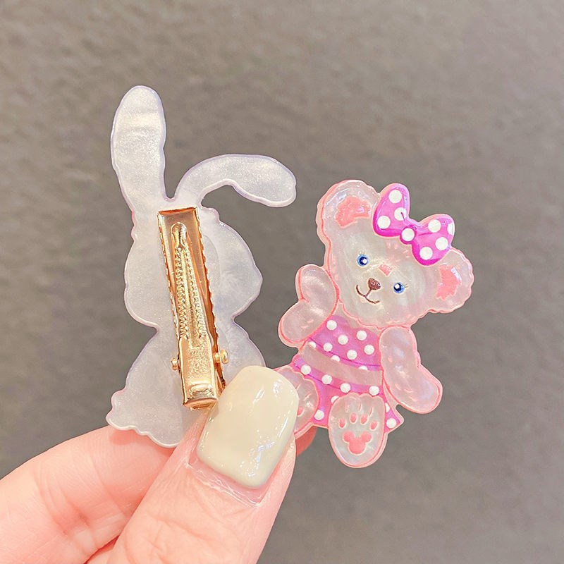 Children's pink acrylic Lina Belle hair clips, cute cartoon hair clips for girls, bangs clips for girls and young girls, duckbill clips Application Scenario