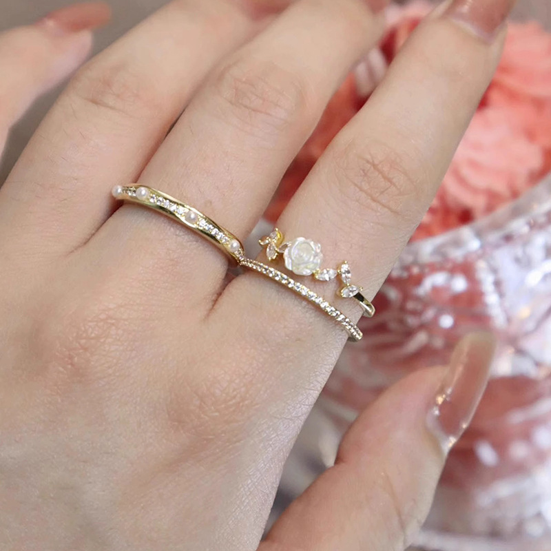 European and American light luxury camellia open ring for women, a niche design with a sense of sophistication, exaggerated and exquisite, enamel finger ring Specification drawing