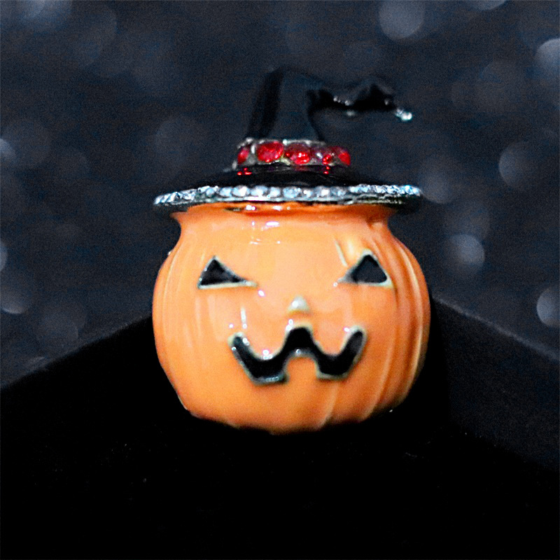 New Christmas creative alloy oil-drip pumpkin diamond-encrusted brooch, European and American Halloween brooch, brooch, brooch and badge full figure