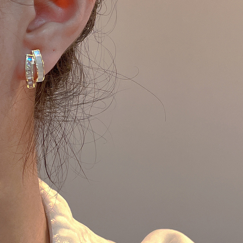 S925 Silver Needle Korean high-end design mother-of-pearl geometric earrings, women's light luxury exquisite zircon stud earrings details Picture
