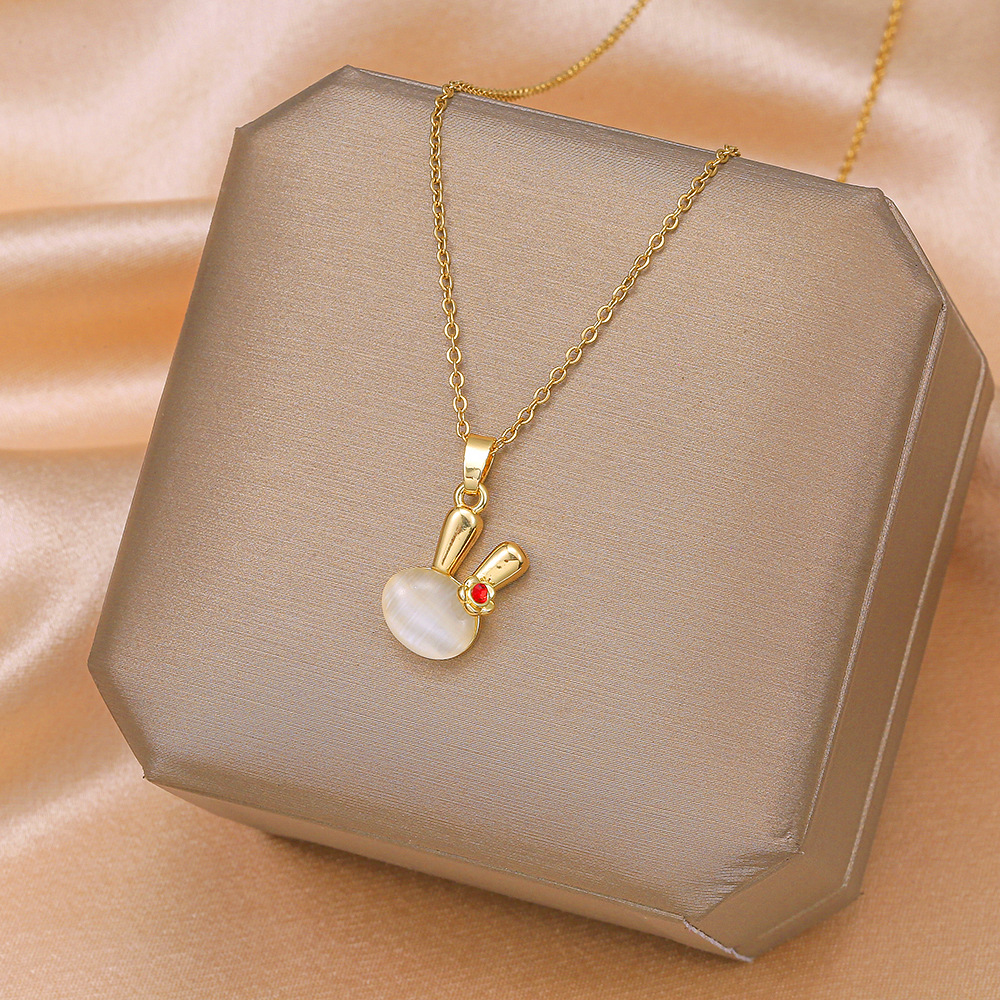 Fashionable and high-end cat's eye stone rabbit necklace, delicate and fresh for women, versatile collarbone chain, popular online accessory wholesale full figure