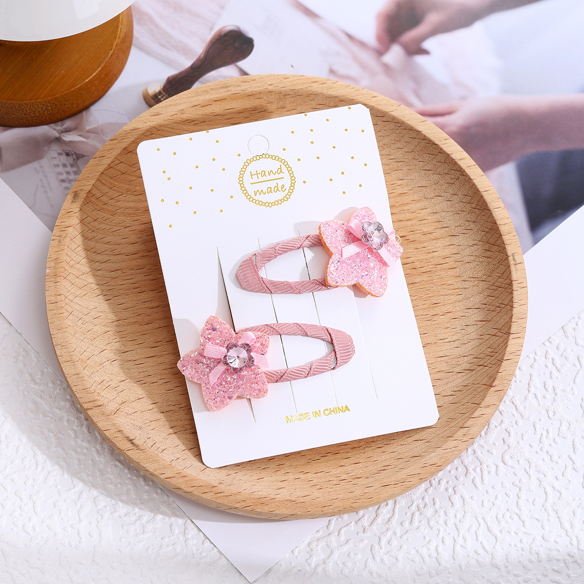 Pink sparkling diamond rabbit hair accessory, children's cute sequined star hair clip, baby girl bb clip, baby bangs hair clip Specification drawing