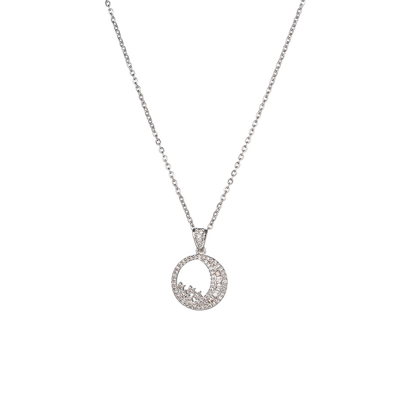 Korean InS-style letter CD circular necklace with feminine charm, full diamond titanium steel collarbone chain, retro and versatile accessories wholesale Item Picture