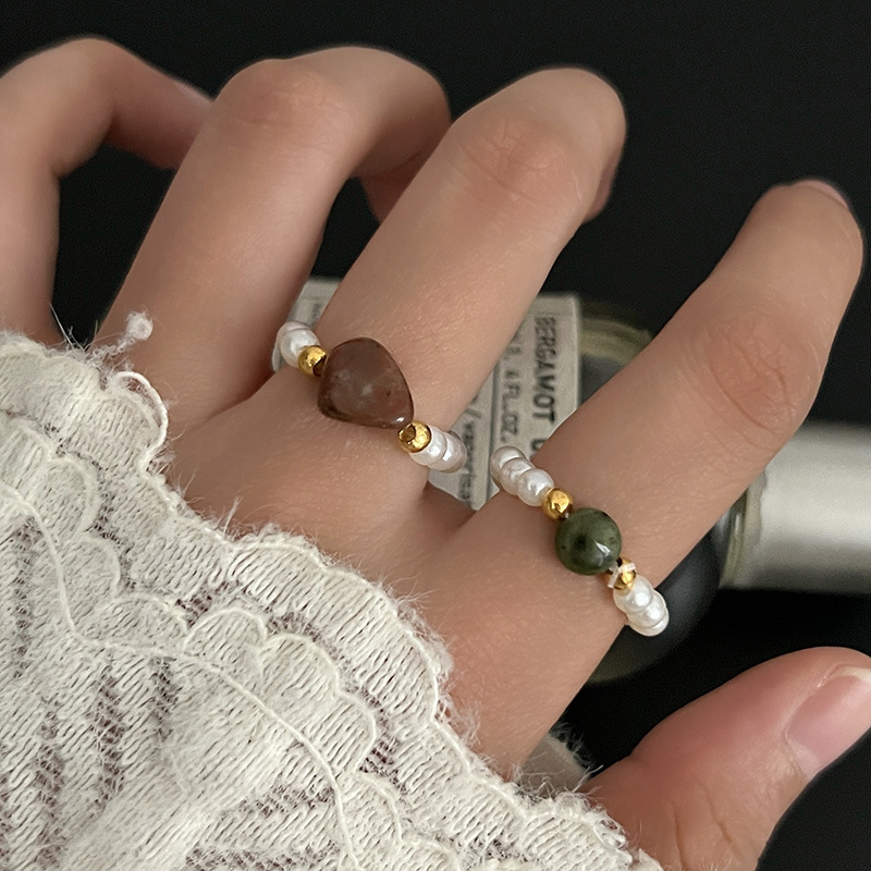 Colorful, simple and unique stacked food ring, a niche birthday stone beaded accessory, a new pearl ring for women in 2024 Application Scenario