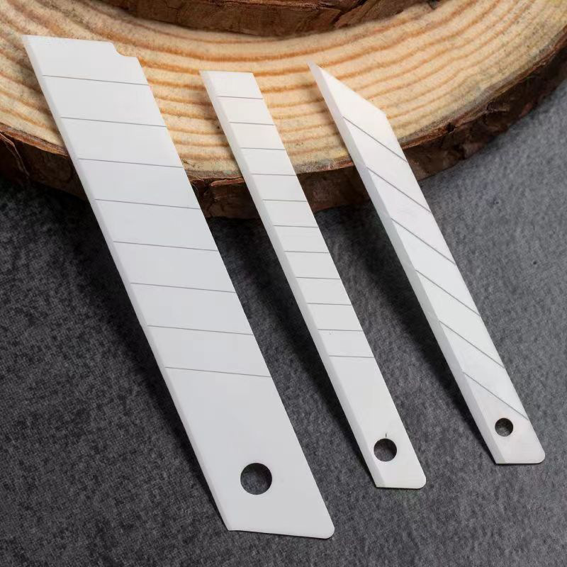 Industrial-grade large and small utility knife blades, office paper cutting knife blades, box opening knife blades 9/18/25mm Specification drawing