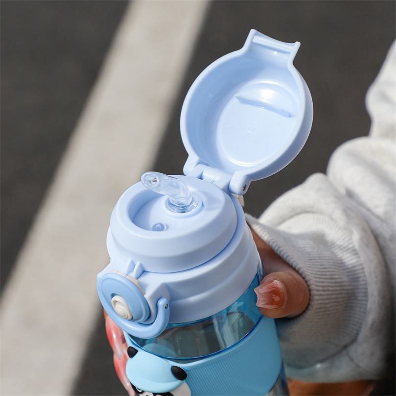 Summer cute cartoon water cups, student panda dolls, children's straws, plastic cups, leisure and sports water cups wholesale Specification drawing