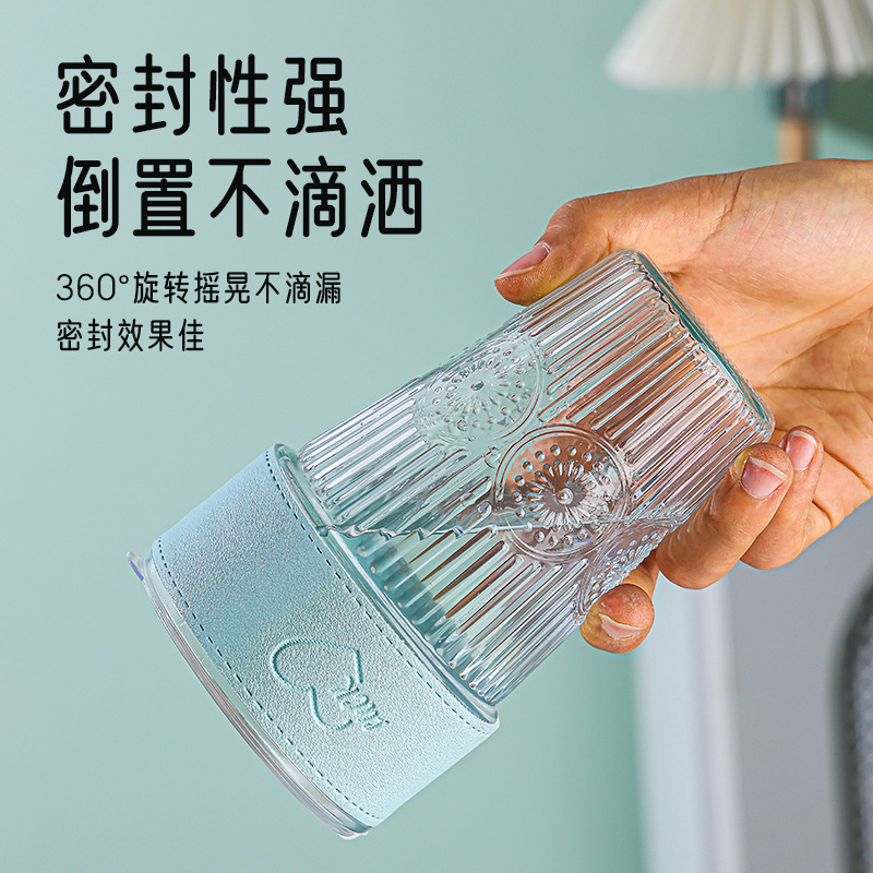 A light luxury and simple glass cup with a high appearance level, a new bamboo joint cup, transparent with a cup sleeve, heat-insulating and anti-scald dual-drinking cup details Picture