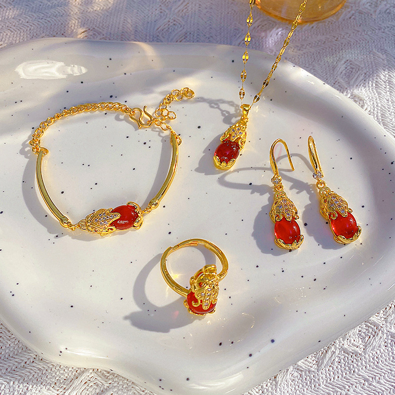 New Chinese-style PI Xiu four-piece set necklace, ring, stud earrings bracelet, women's niche high-end jewelry, internet-famous jewelry full figure