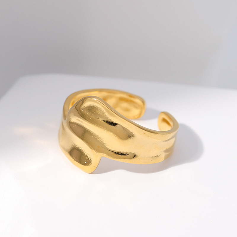 Stainless steel smooth ring for women, light luxury and high-end feel, geometric cut, anti-color fading, cross-border exclusive, niche design style Specification drawing