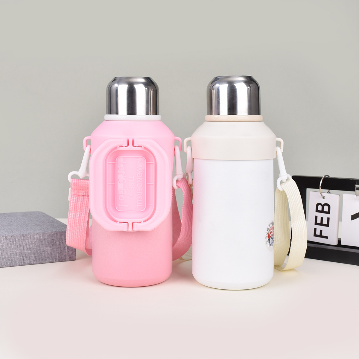 Wholesale of new 316 stainless steel insulated cups with high appearance standards, portable drawstring water cups, and outdoor large-capacity sports water bottles Application Scenario