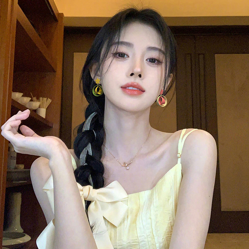 Dopamine color-blocking star earrings for girls, a fresh, sweet and cute summer girl, asymmetrical earrings with ring earrings full figure