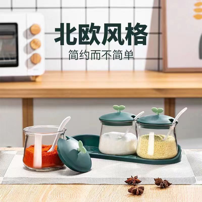 Factory-customized three-piece seasoning jar set with base, kitchen seasoning box, seasoning jar, seasoning jar and salt jar combination set Application Scenario